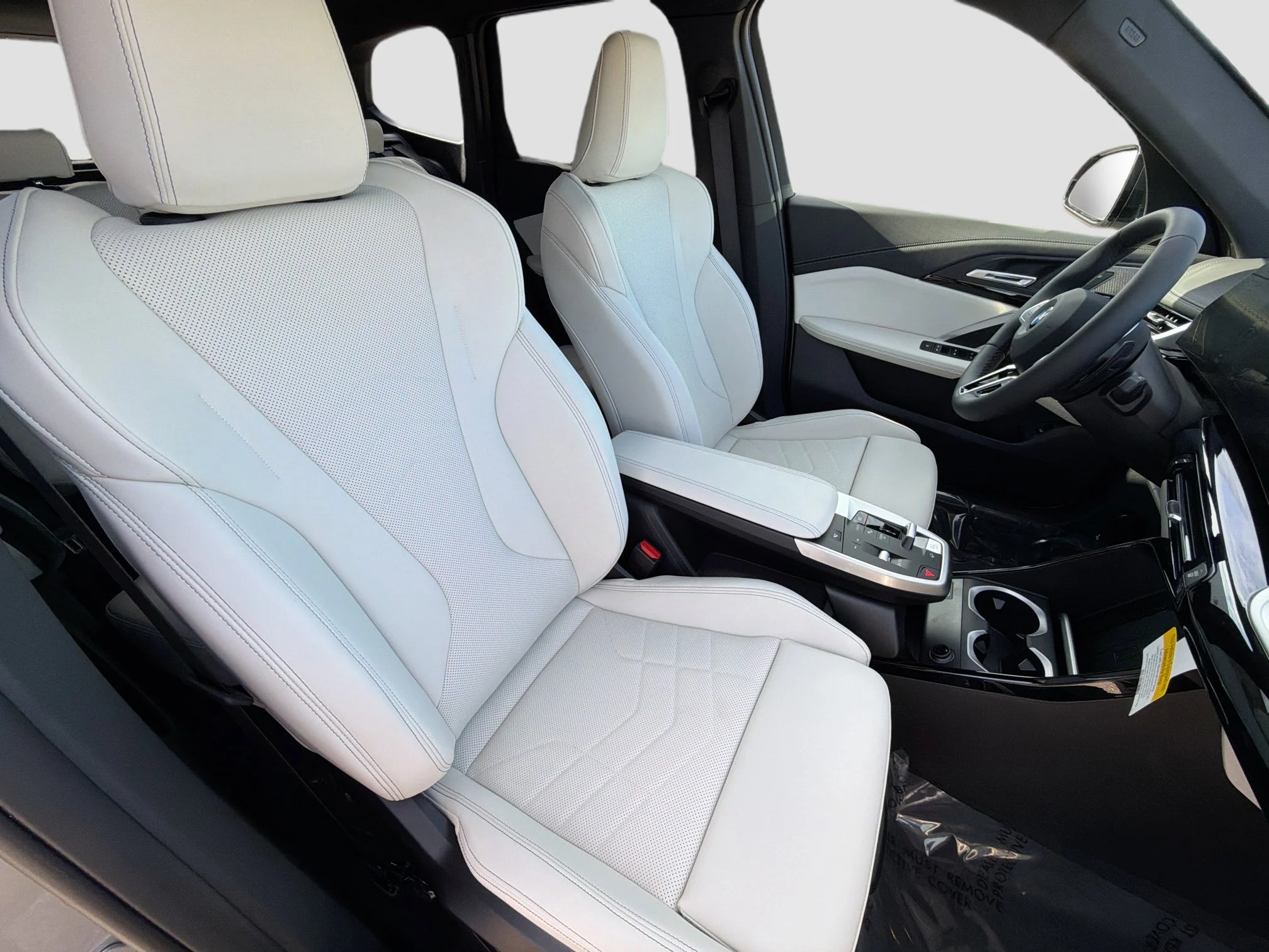New 2026 Space Silver Metallic BMW xDrive28i image 15