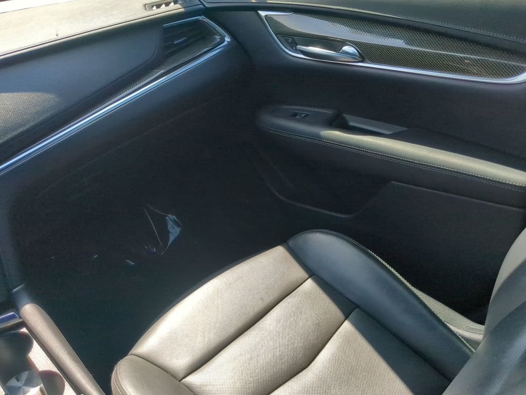Used 2020 Silver Cadillac Sport image 17