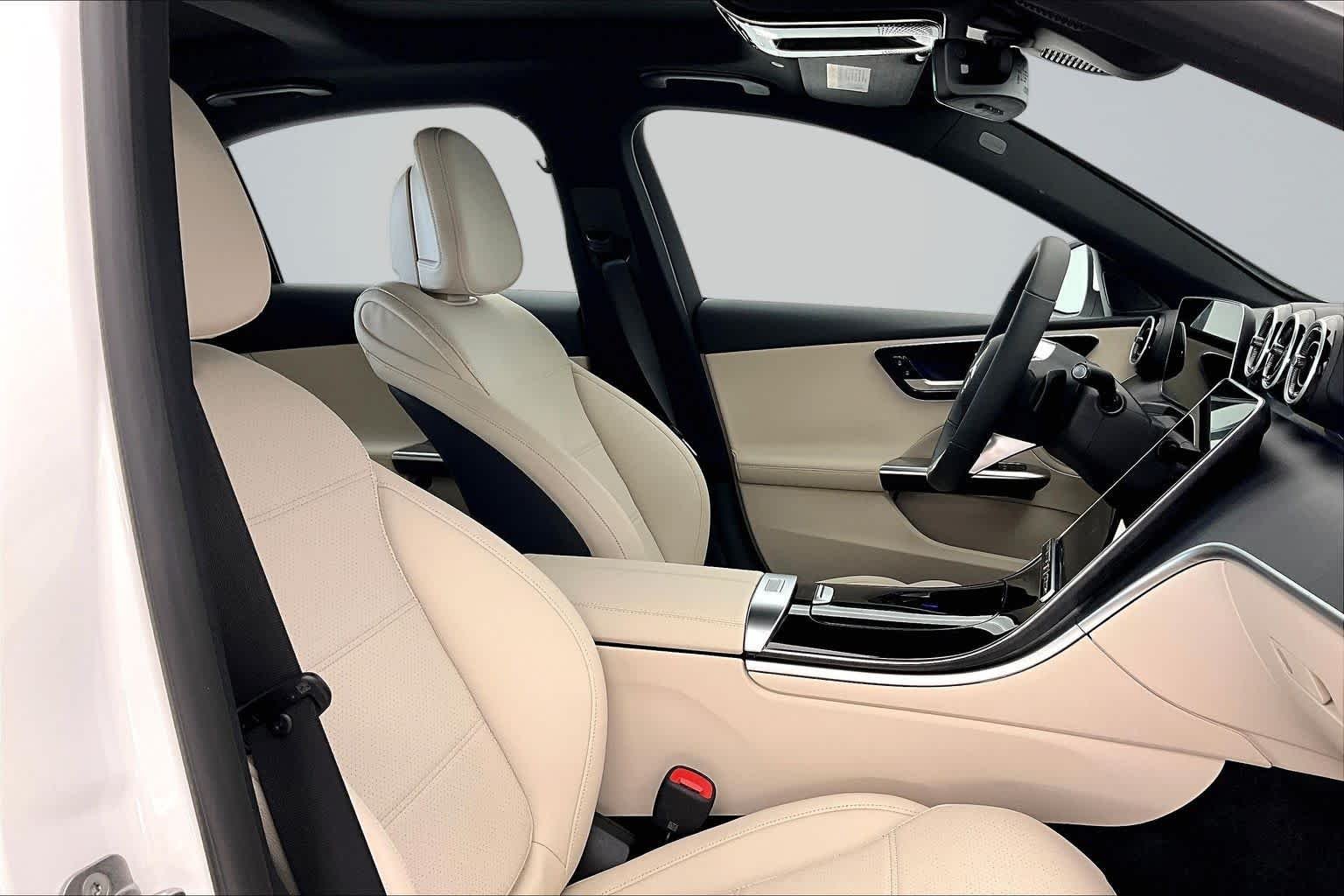 New 2026 Polar White Mercedes-Benz C 300 image 14