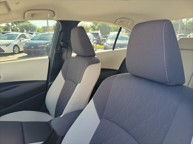 Certified Used 2024 WIND CHILL PEARL Toyota  image 22