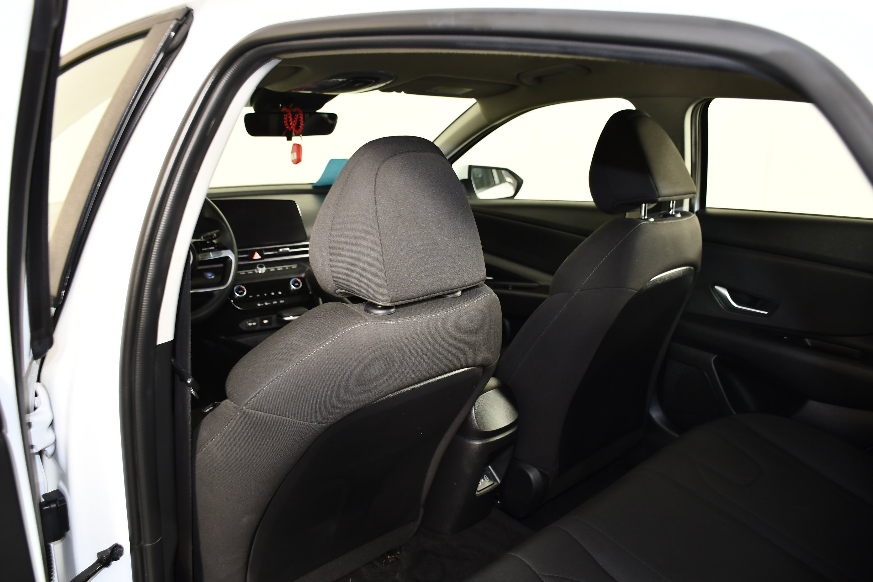 Used 2024 Serenity White Hyundai SEL image 45