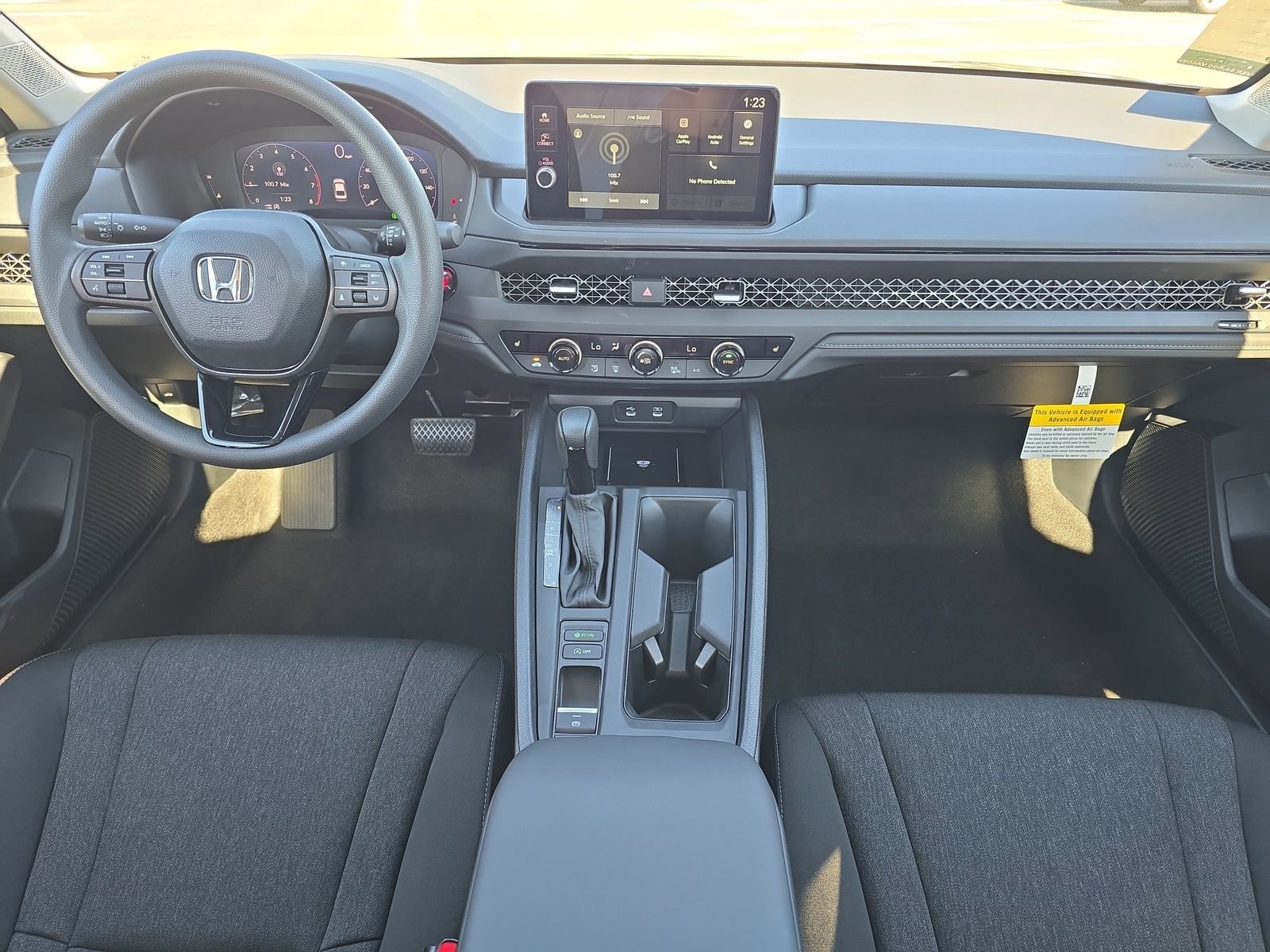 New 2026 Platinum White Pearl Honda SE image 10
