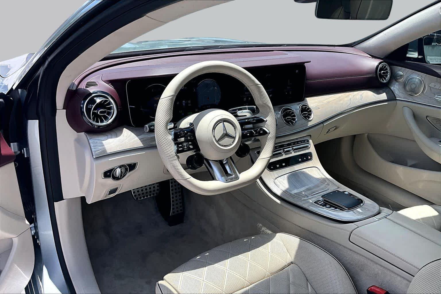 Used 2022 Cirrus Silver Metallic Mercedes-Benz AMG® E 53 image 18
