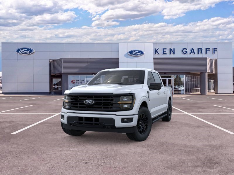 New 2026 Oxford White Ford XLT image 2