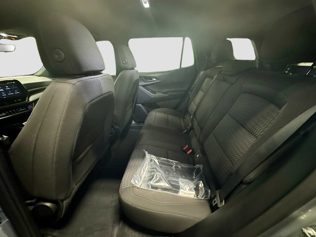 2027 Chevrolet Equinox LT - Photo 25