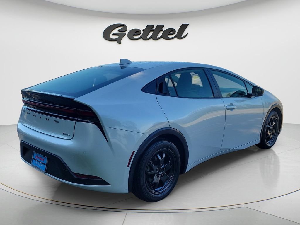 Used 2024 Beige Toyota LE image 5