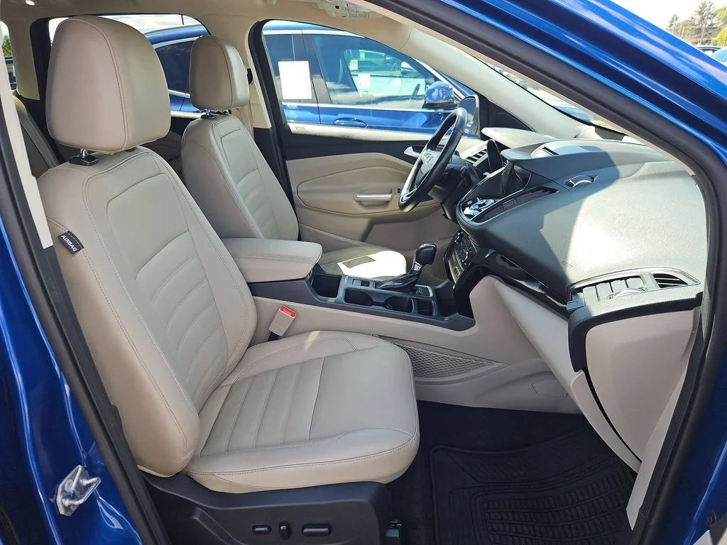 Used 2017 Lightning Blue Metallic Ford Titanium image 28