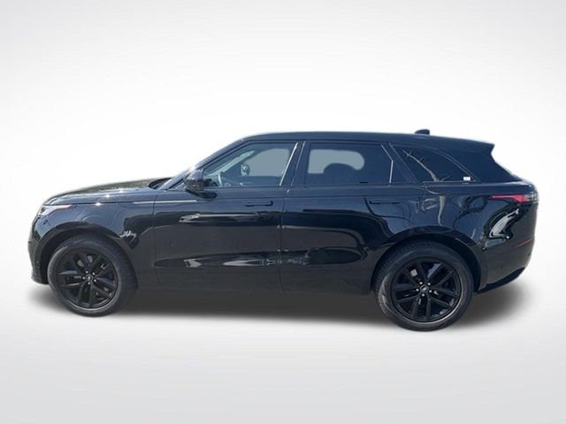 Certified Used 2026 Black Land Rover Dynamic SE image 5