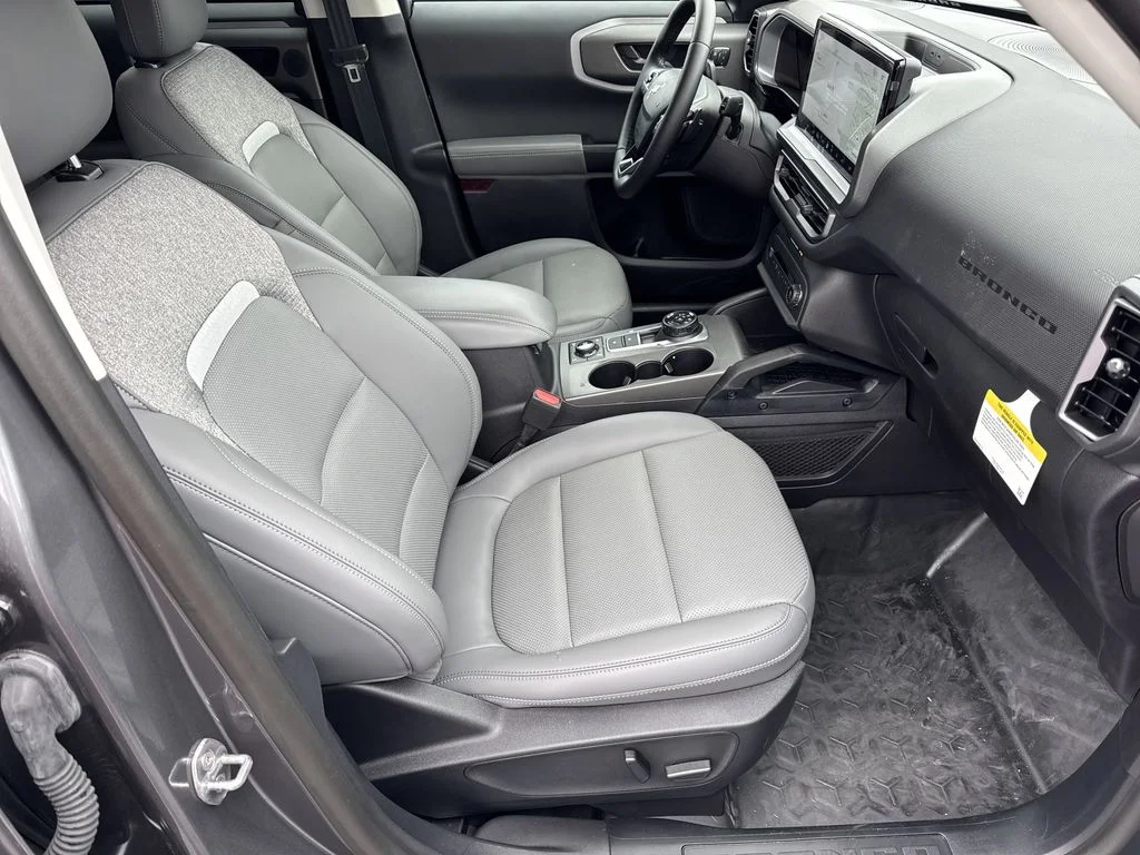 New 2025 Gray Ford Badlands image 13