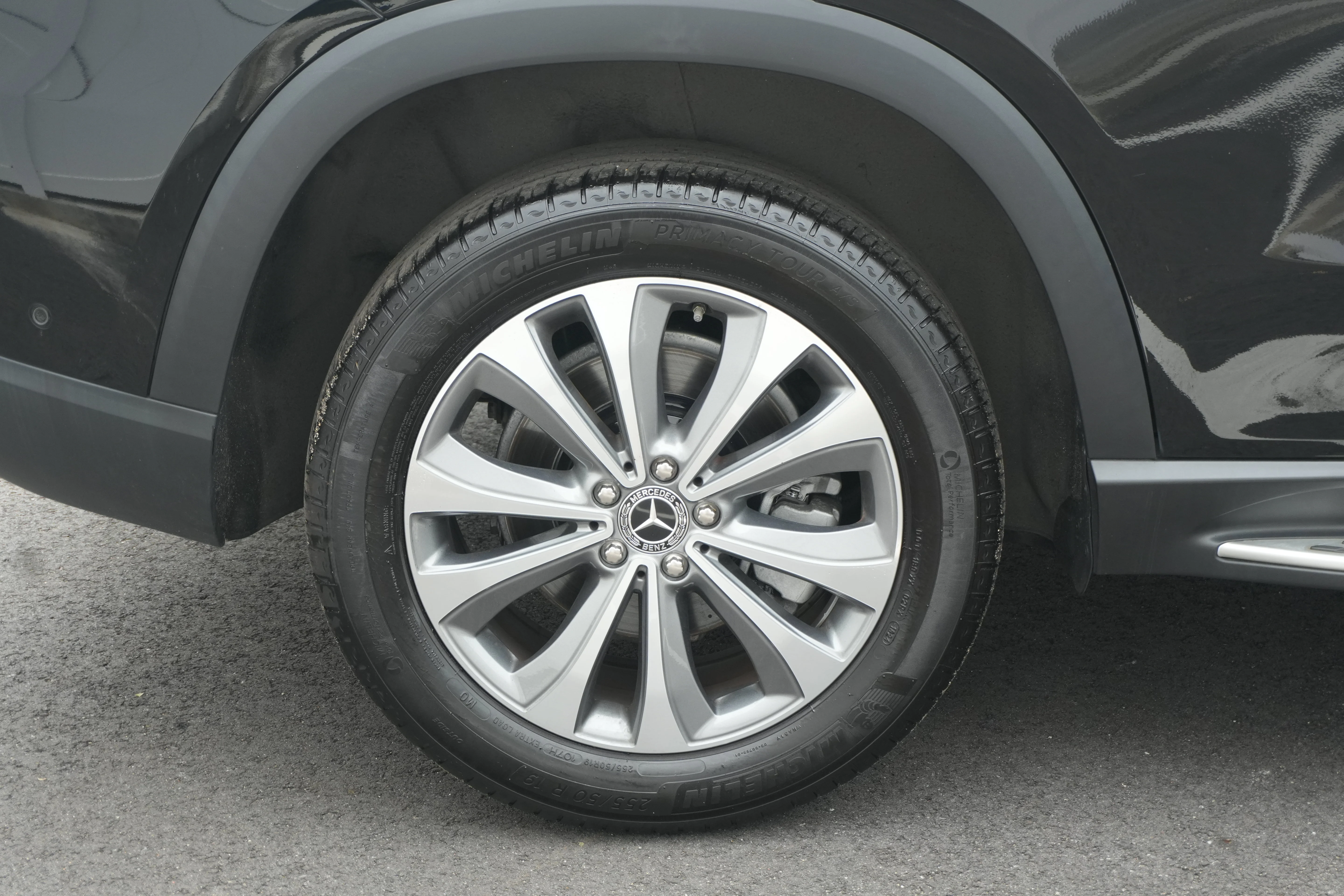 Used 2020 Black Mercedes-Benz GLE 350 image 11