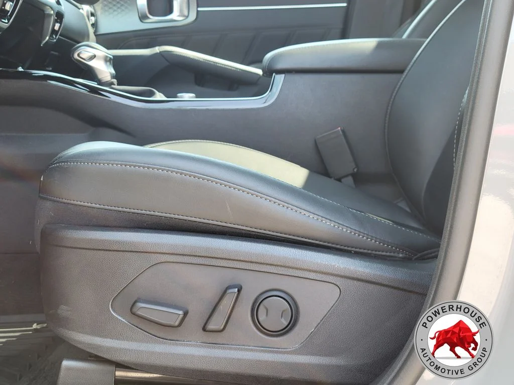 Used 2023 Gray Kia SX image 27