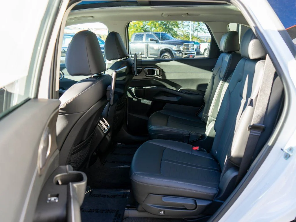 New 2026 Glacial White Pearl Kia X-Line EX AWD image 14