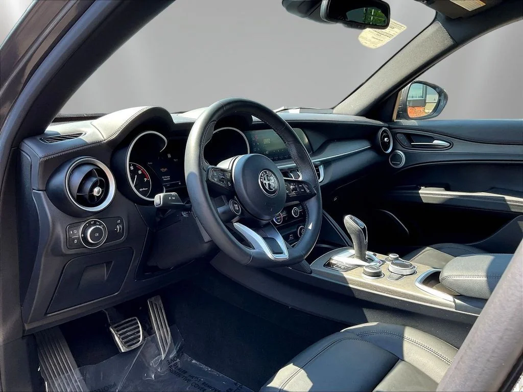 Used 2023 Gray Metallic Alfa Romeo Ti image 16