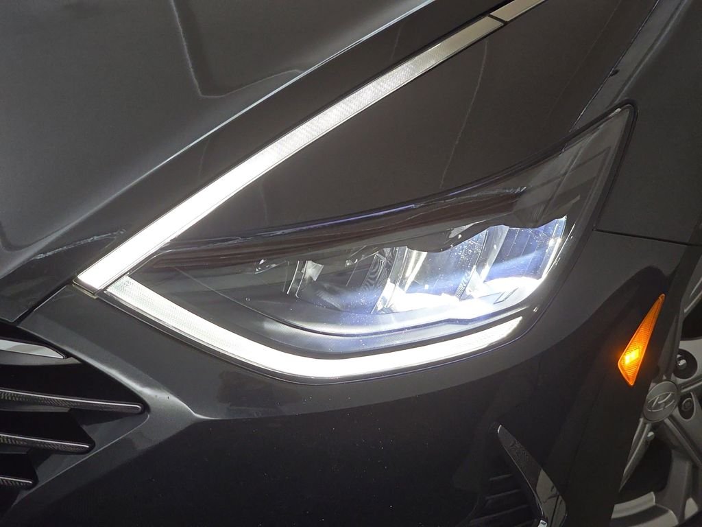 Used 2021 Portofino Gray Hyundai SE image 30