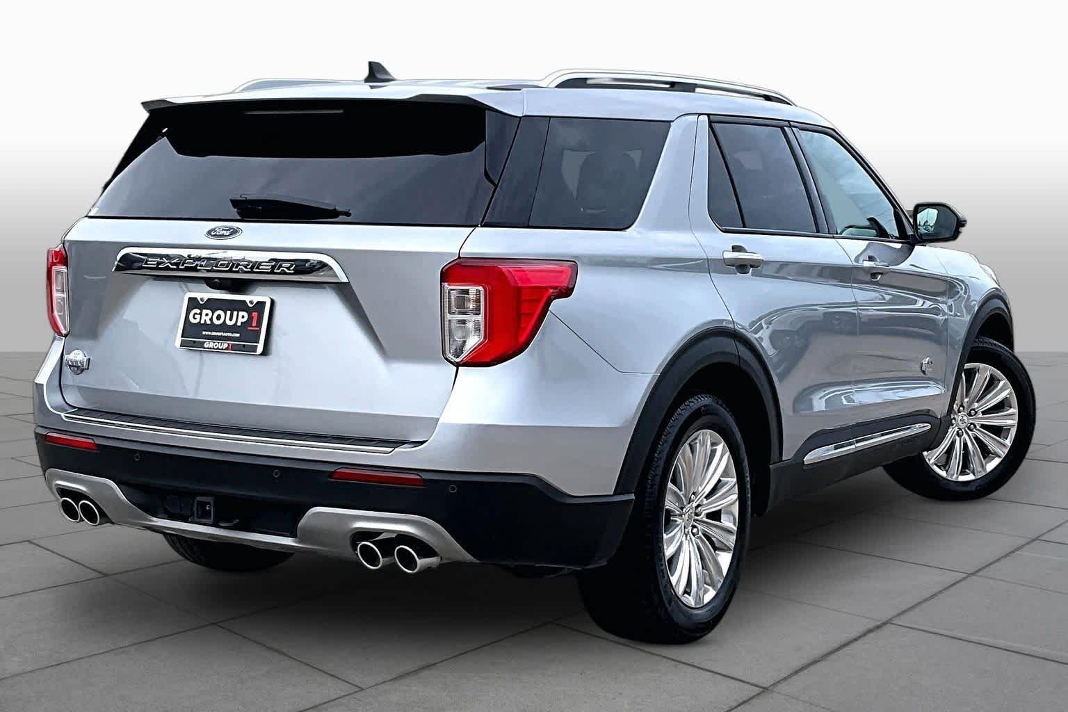 Used 2023 Iconic Silver Metallic Ford King Ranch image 24