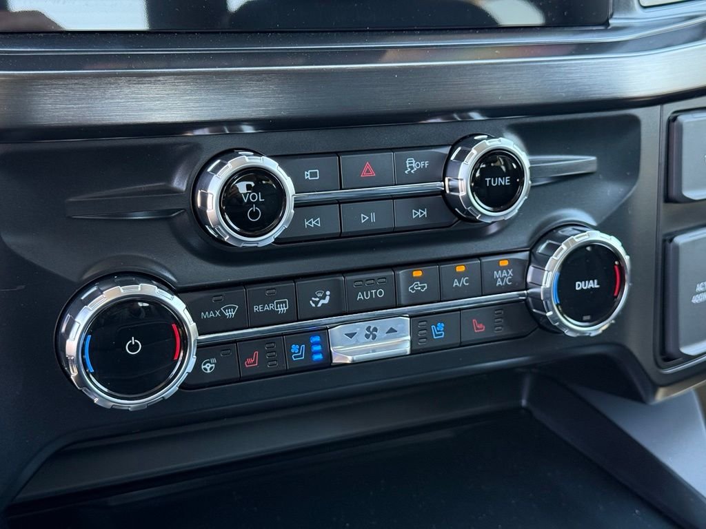 New 2026 Marsh Gray Ford F-250® Lariat® image 10