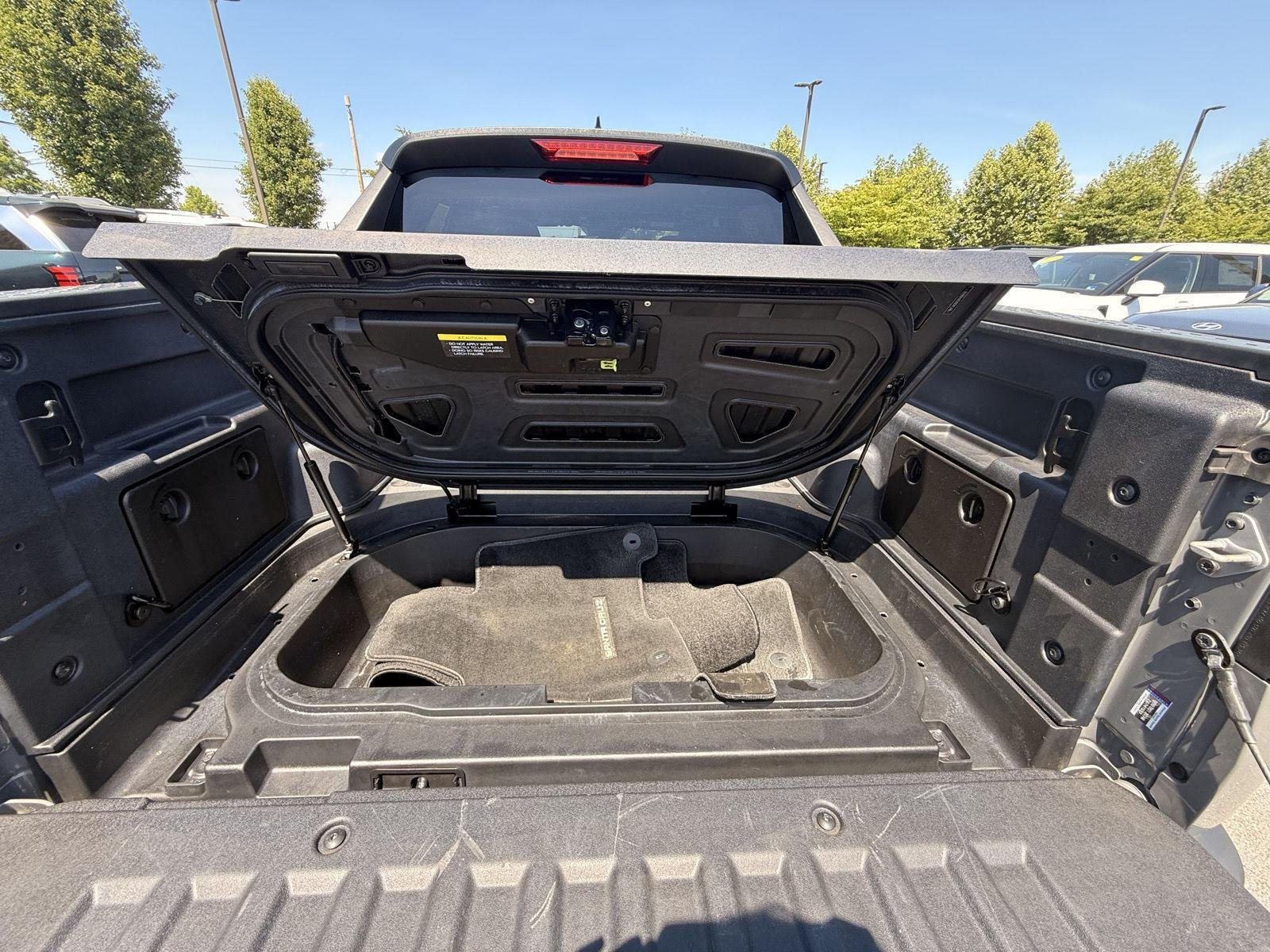 2024 Hyundai Santa Cruz SE - Photo 18
