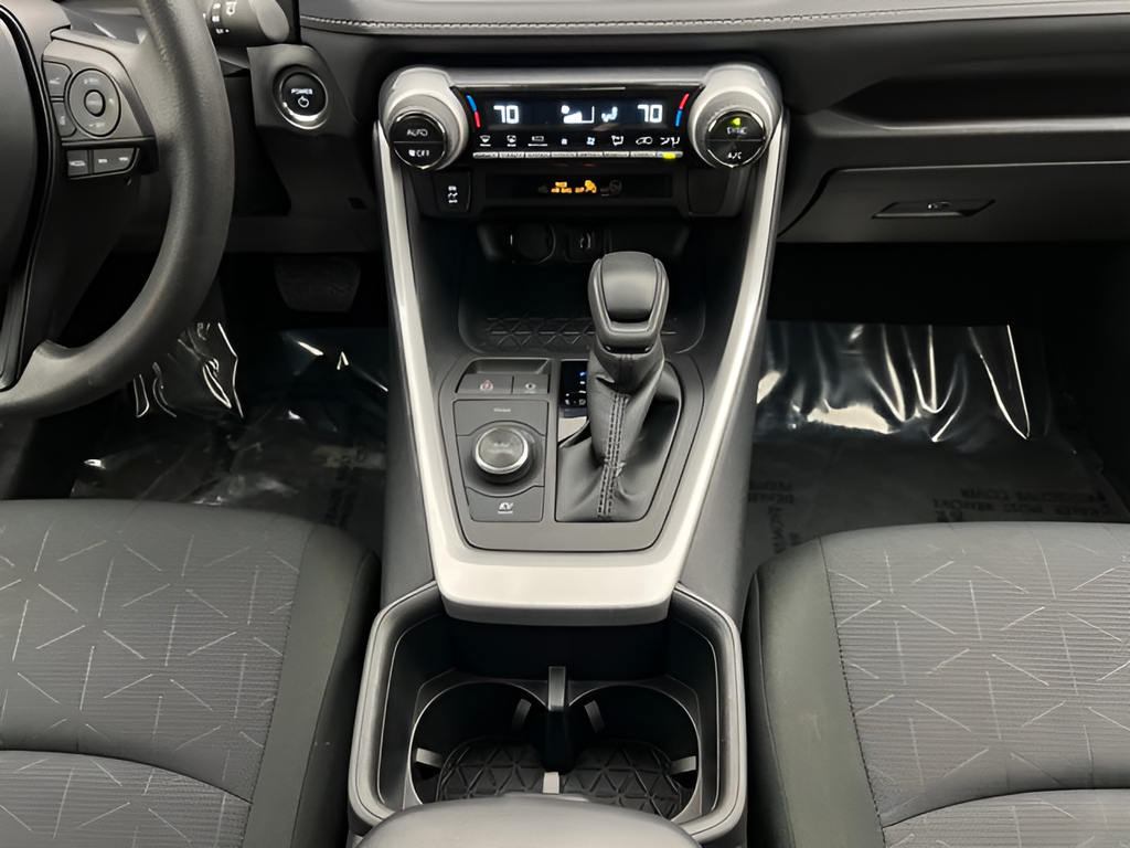Used 2025 Silver Sky Metallic Toyota XLE image 22