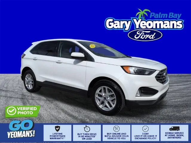 Certified Used 2022 Star White Ford SEL image 1