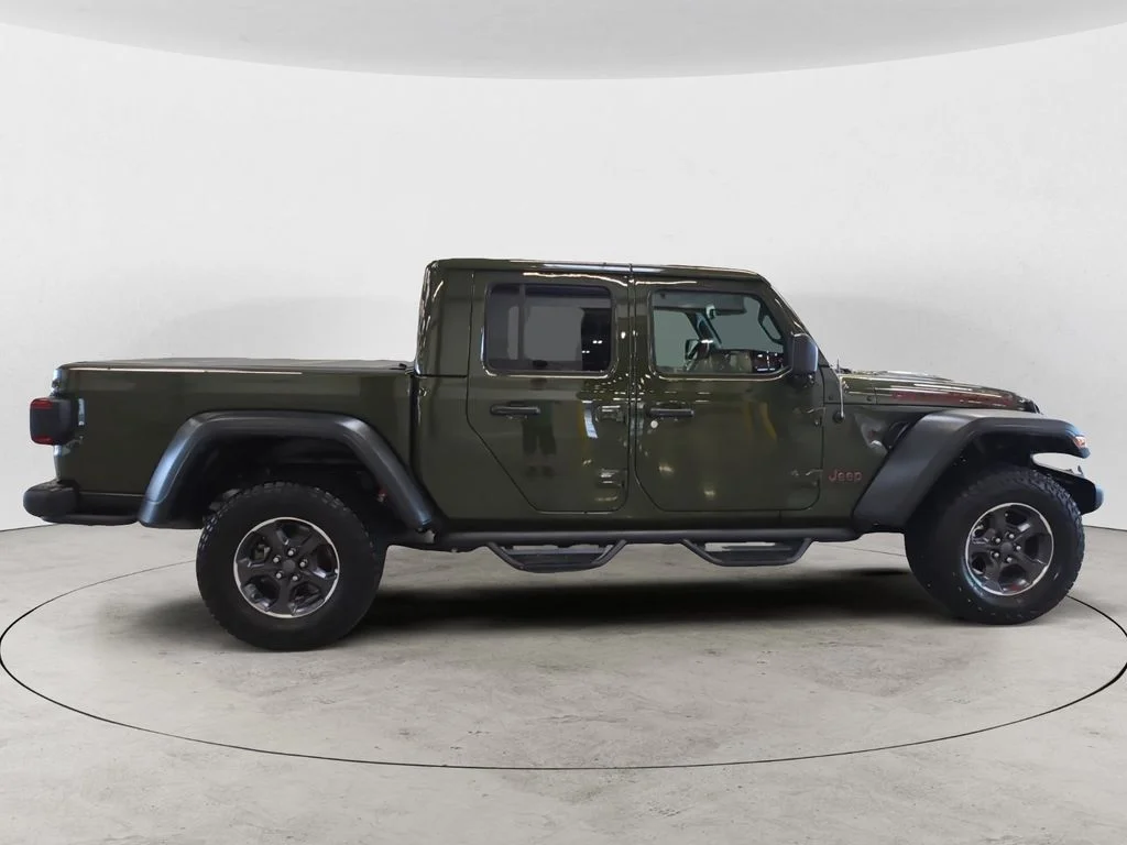 Used 2022 Green Jeep Rubicon image 4