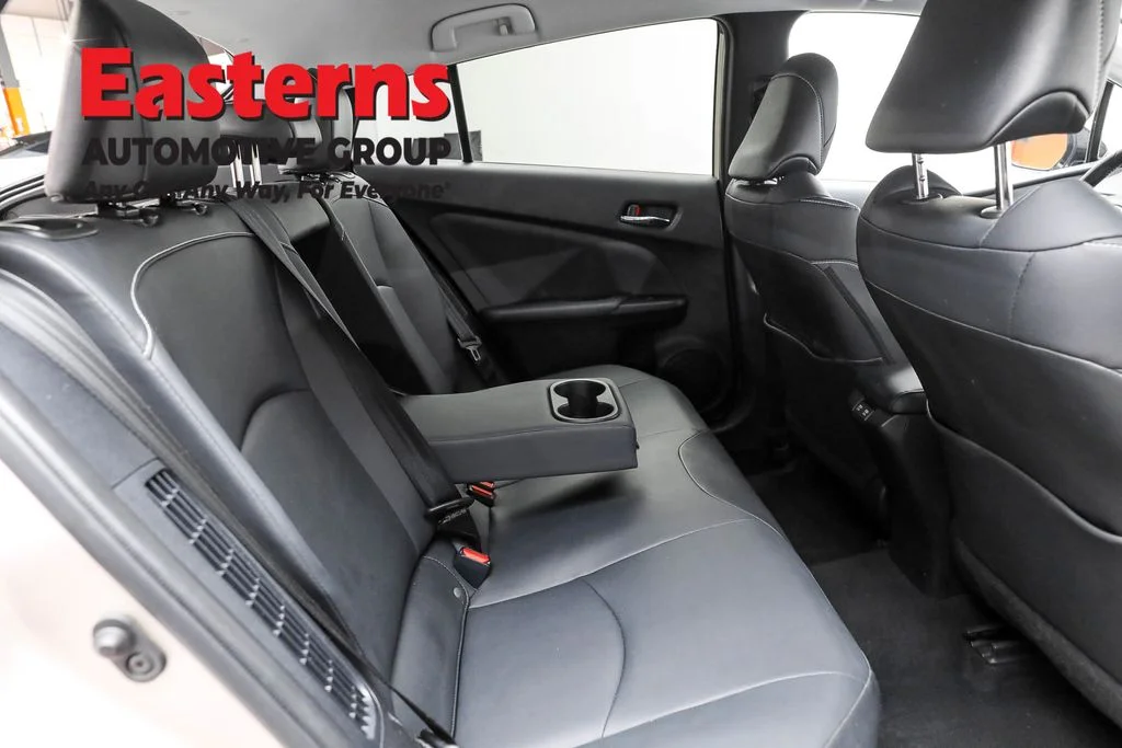 Used 2020 Gray Toyota XLE image 21