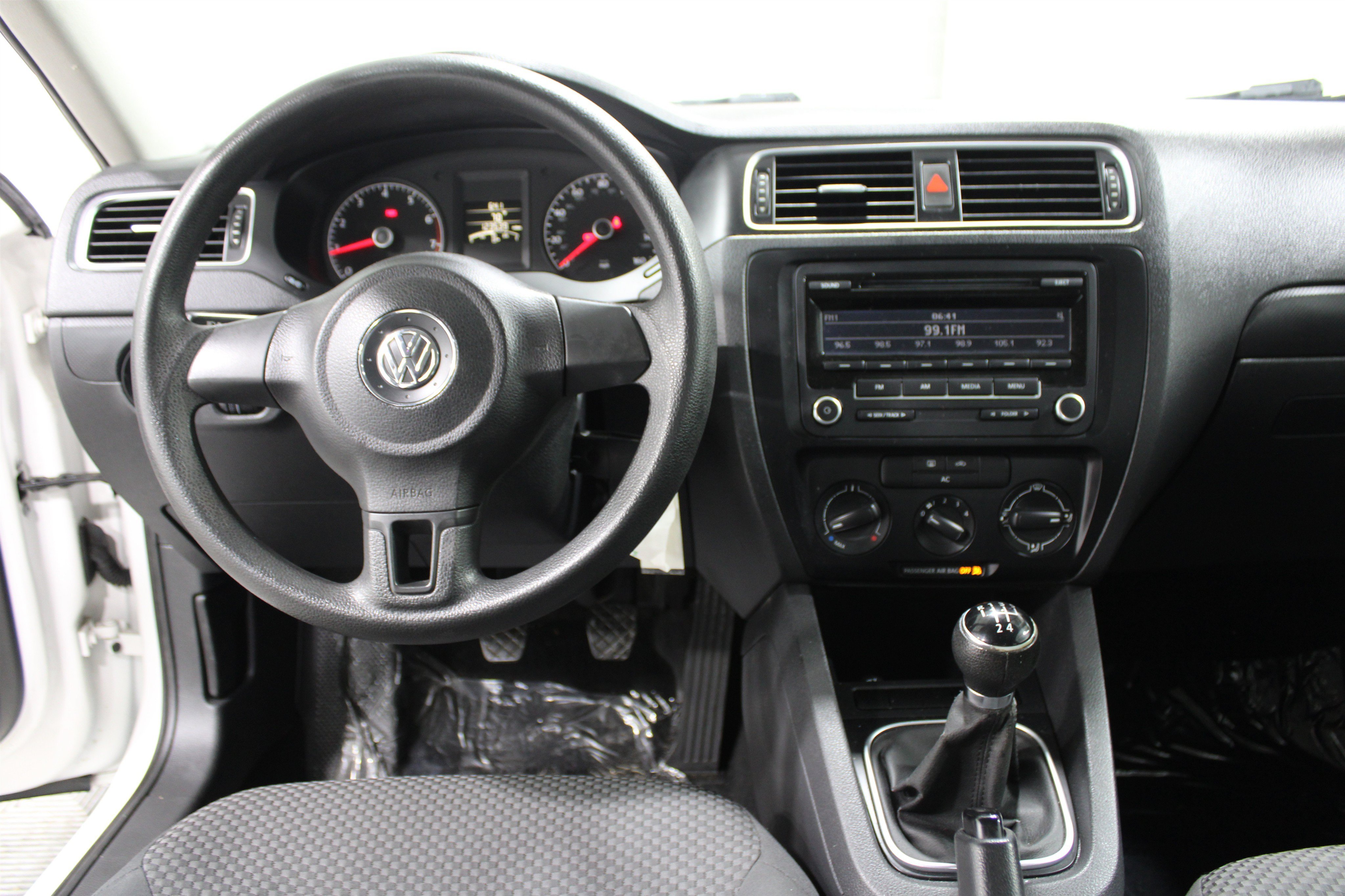 Used 2012 Candy White Volkswagen S image 2