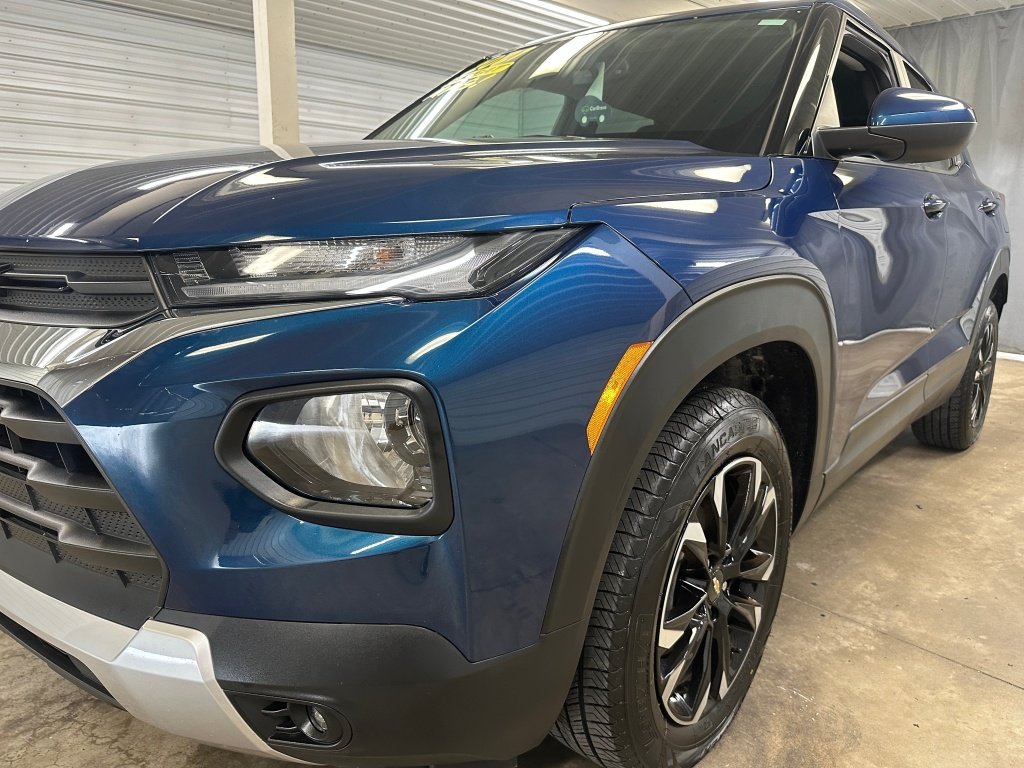 Used 2021 PACIFIC BLUE METALLIC Chevrolet LT image 31