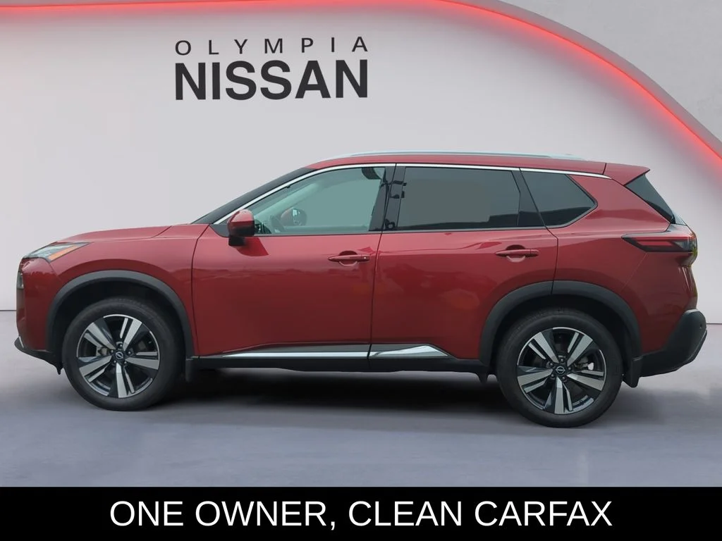 Used 2023 Red Nissan SL image 3