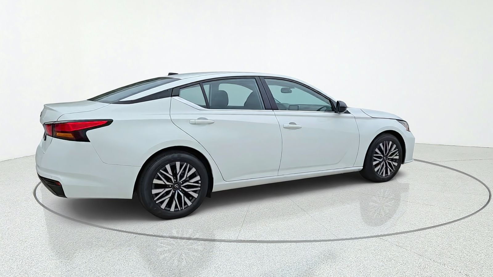 Certified Used 2026 White Nissan 2.5 SV image 9