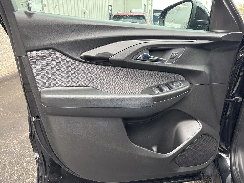 Used 2021 Black Chevrolet LT image 15
