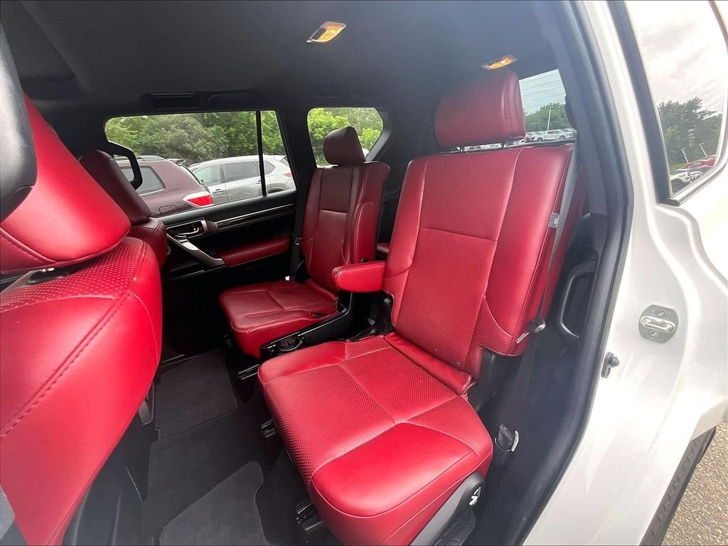 Used 2023 White Lexus 460 Luxury image 15