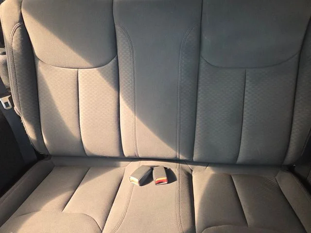 Used 2017  Jeep Sport image 6
