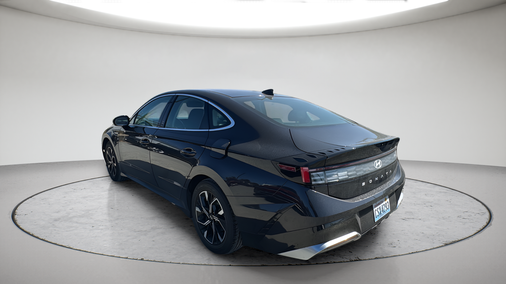 Used 2025 Blue Hyundai SEL image 6