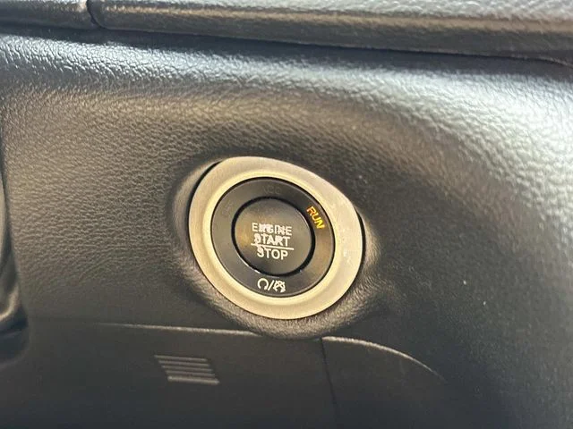 Used 2019 Black Chrysler Touring L Plus image 27