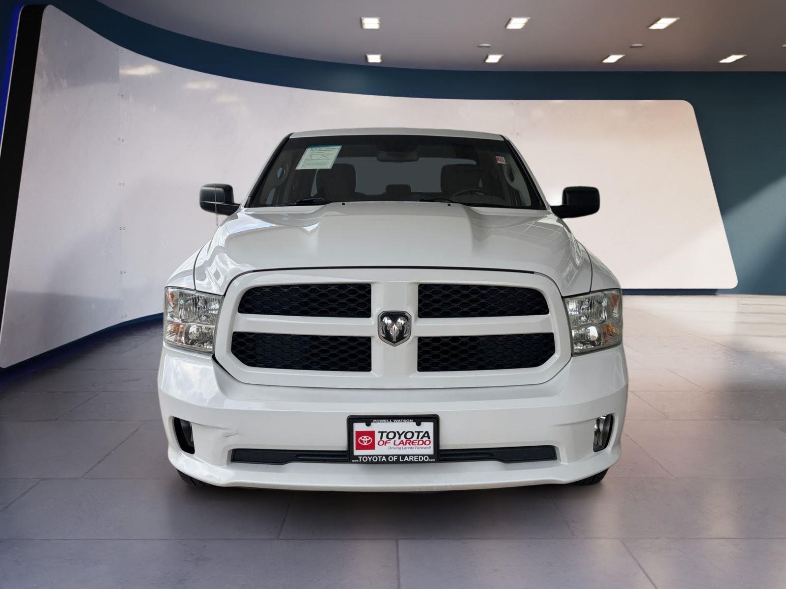 Used 2015 Bright White Clearcoat Ram Express image 8