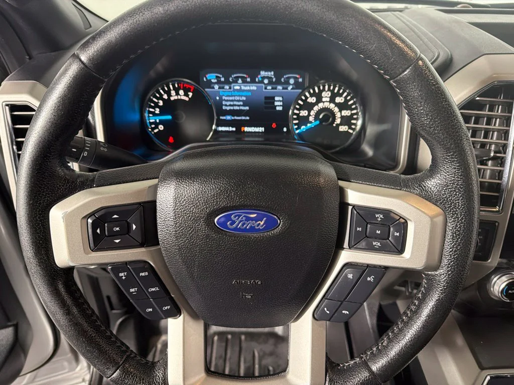 Used 2015 Ingot Silver Metallic Ford Lariat image 16