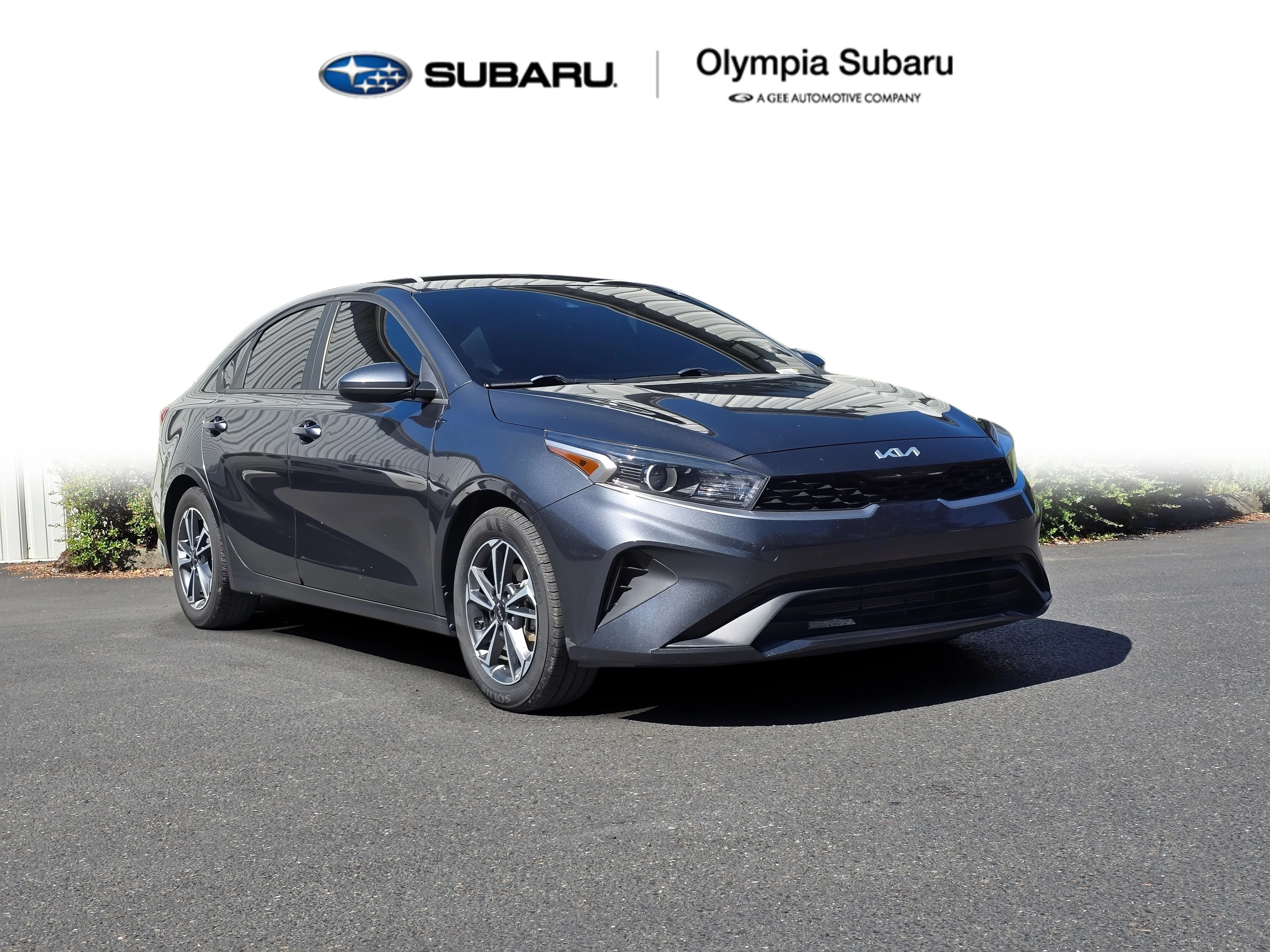 2022 Kia Forte LXS AT's photo