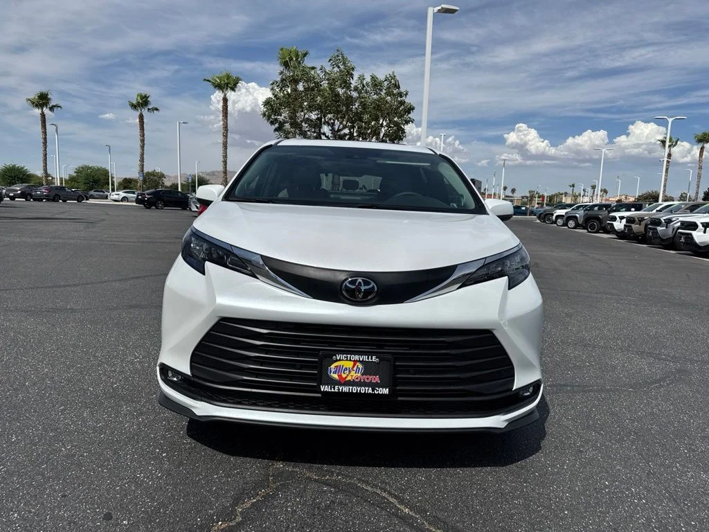 Used 2026 Beige Toyota XLE image 4