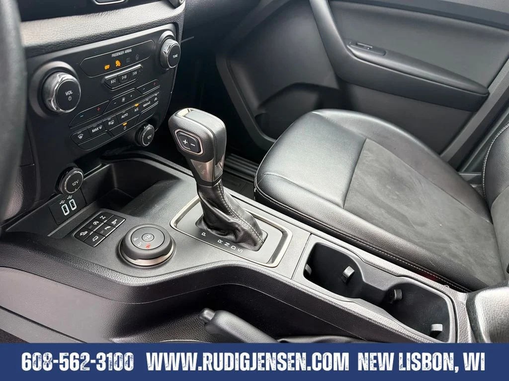 Used 2021 Silver Ford XLT image 23