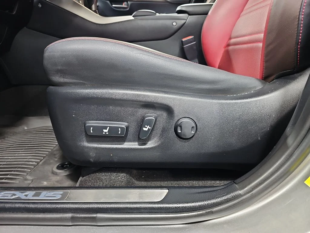 Used 2018 Gray Lexus 300h image 31