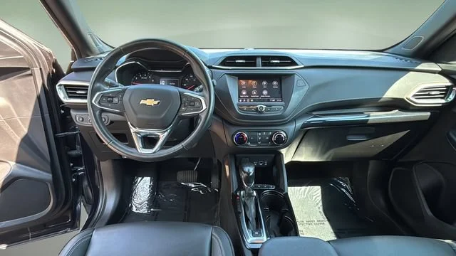 Used 2021 MIDNIGHT BLUE METALLIC Chevrolet ACTIV image 10
