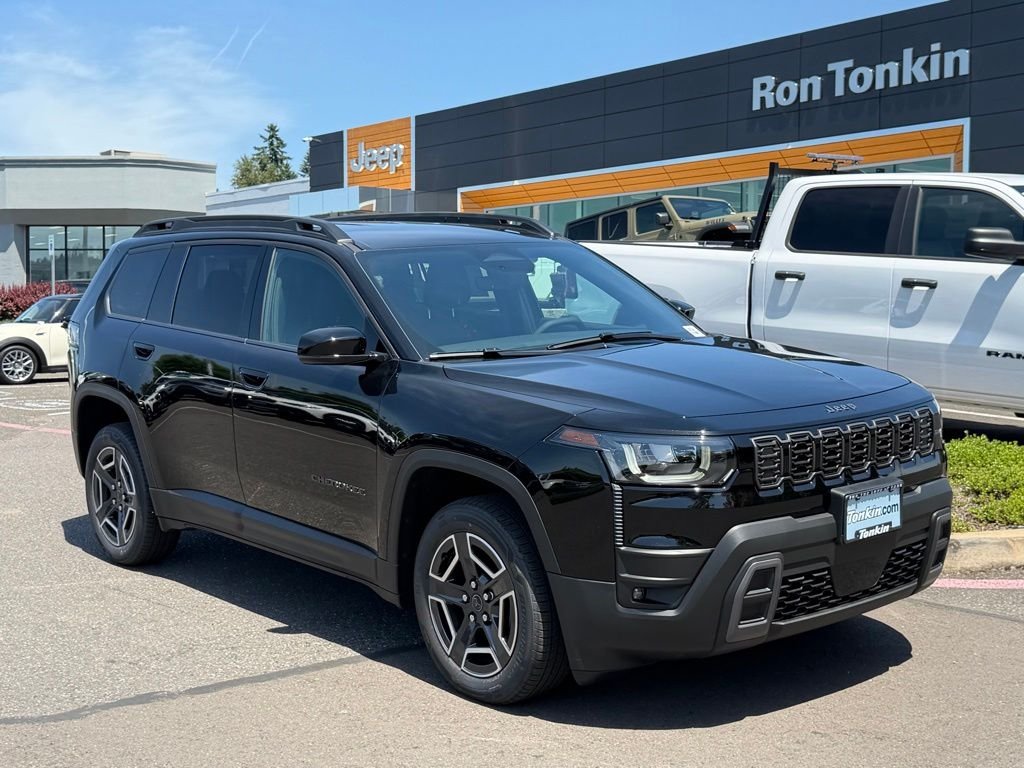 New 2026 Diamond Black Crystal Pearl-Coat Exterior Paint Jeep Limited image 2