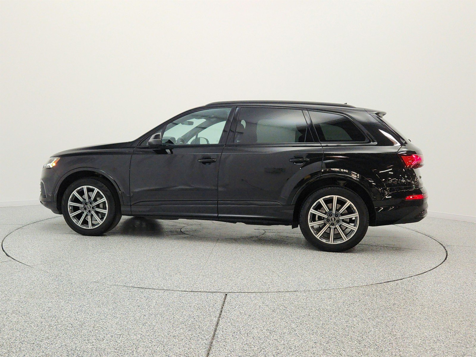 Used 2023 Mythos Black Metallic Audi Premium Plus 45 TFSI quattro image 8