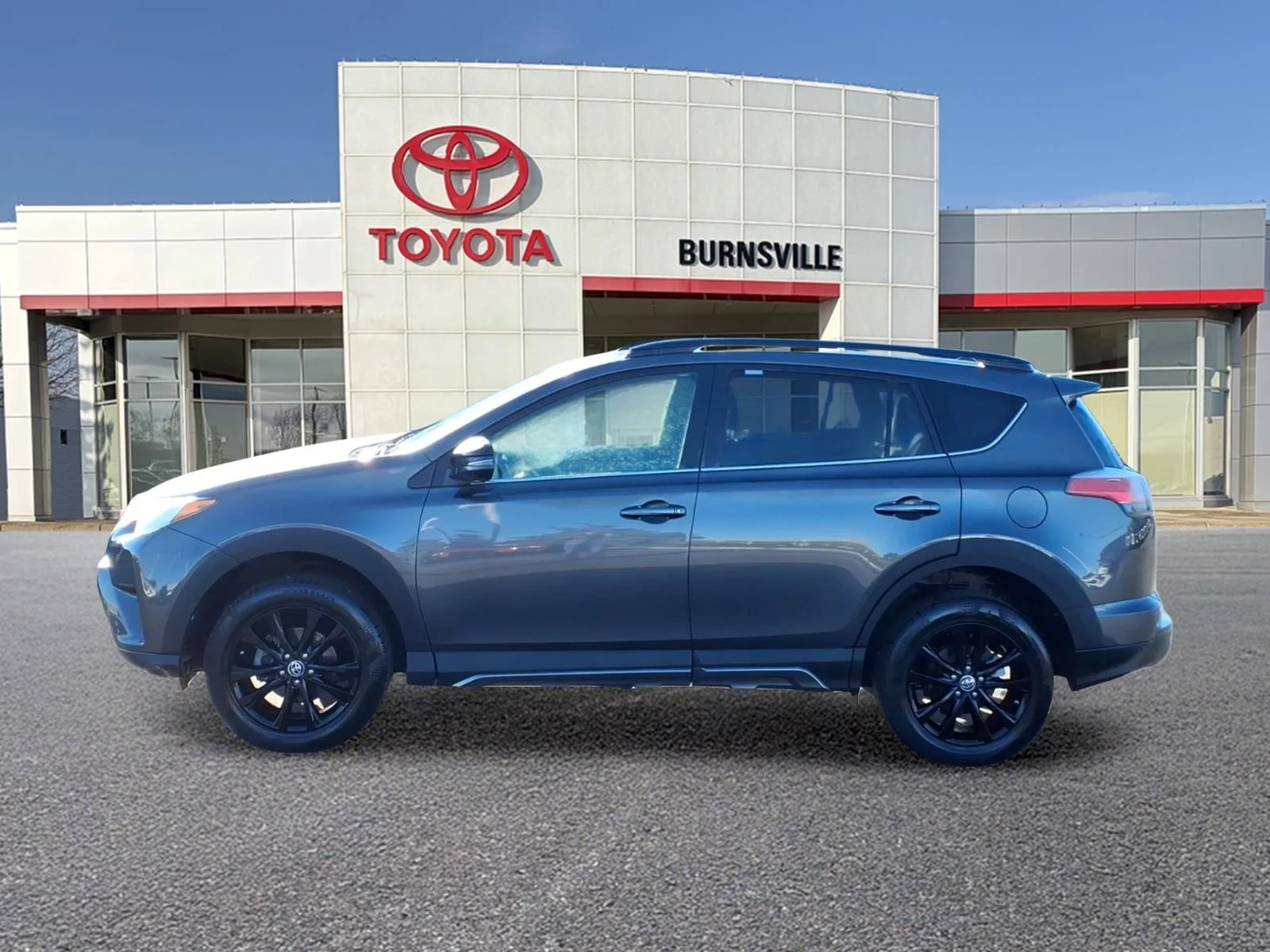 Certified Used 2018 Gray Toyota Adventure image 7