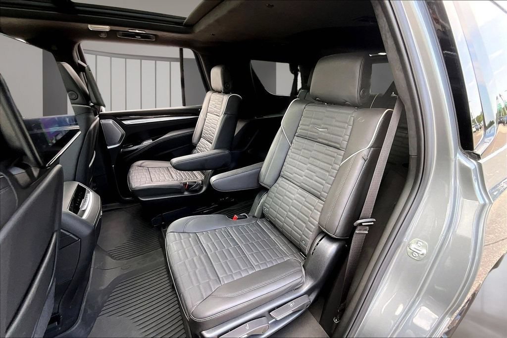 2026 Cadillac Escalade Platinum Sport - Photo 10