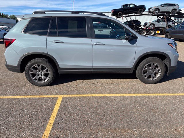 Certified Used 2024 Gray Pearl Honda TrailSport image 4
