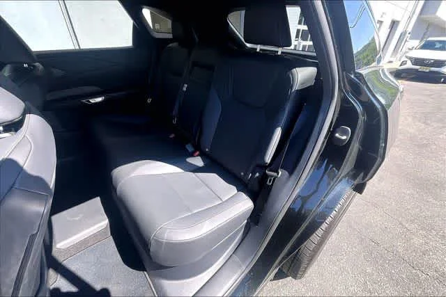 2026 Lexus RX 450h+ Premium - Photo 10