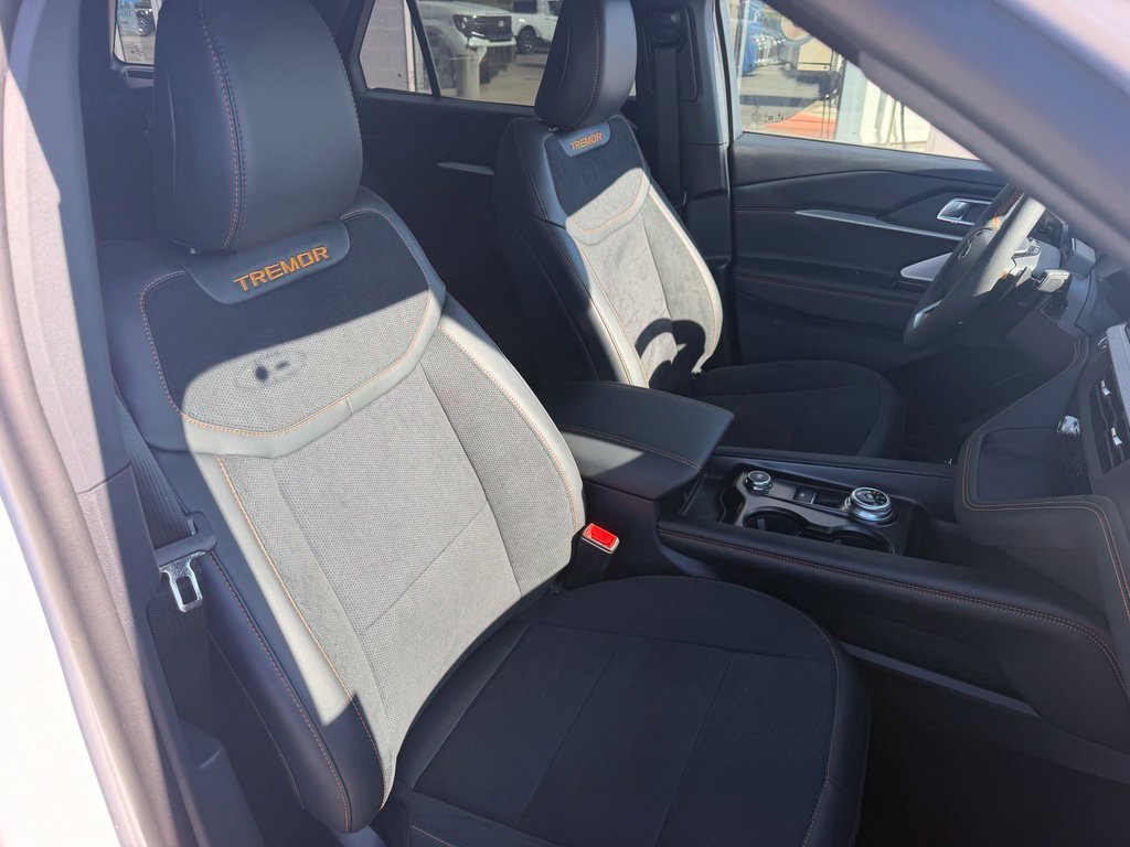 2026 Ford Explorer Tremor - Photo 28