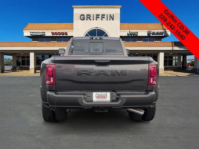 New 2026 Granite Crystal Metallic Clearcoat RAM Big Horn image 8