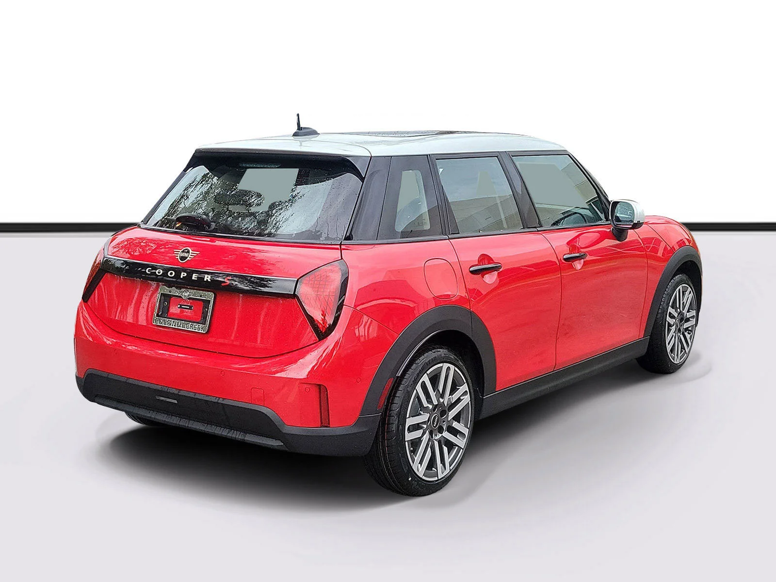 New 2026 Chili Red MINI Signature Plus image 4